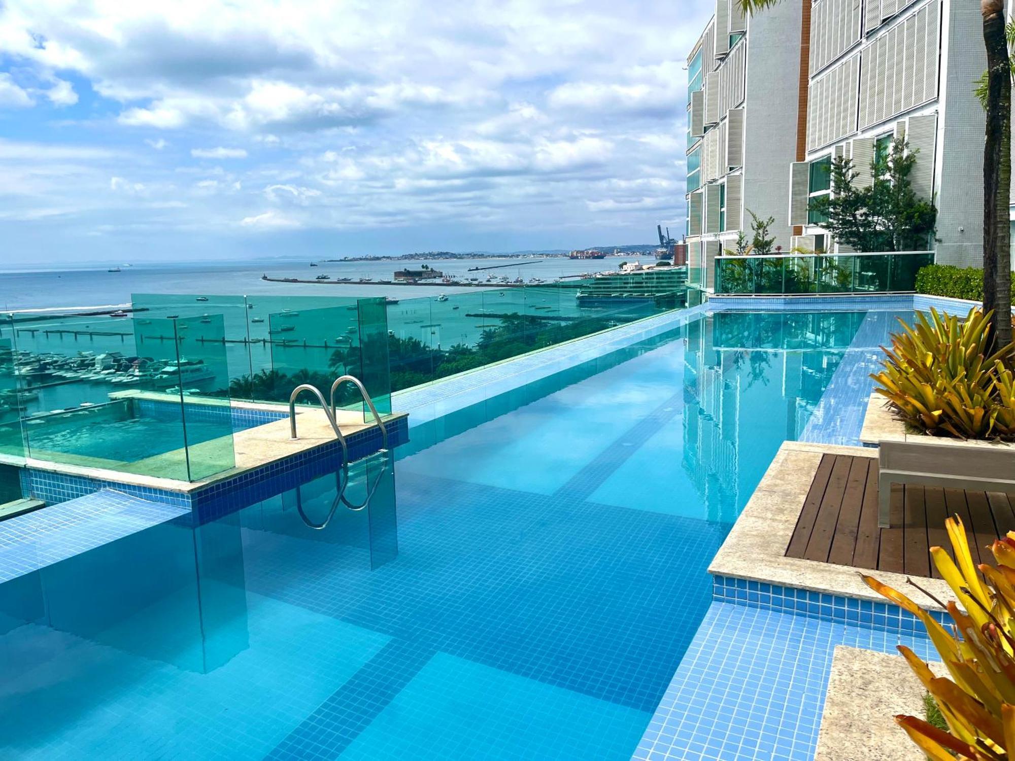 Cloc Marina Vista Mar P/ A Baia De Todos Os Santos Apartment Salvador Exterior photo